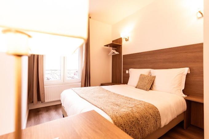 Le Theatre Hotel Suresnes Ngoại thất bức ảnh